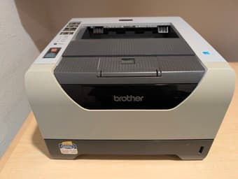 Spring cleaning sale - piano keyboard, ergonomic chair, and more! 4