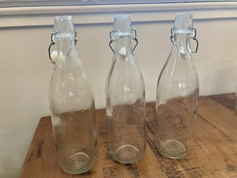 Kombucha kit (2 glass jars, 3 glass bottles with swing-tops, scoby) 2