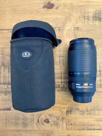 Selling a Nikon 70-300mm lens in perfect condition 1