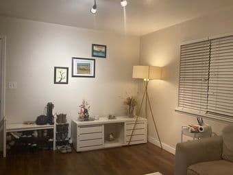 2 Bed/1 Bath Apartment in Menlo Park – Available June 2025 1