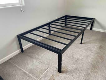 Twin bed frame (metal) 1