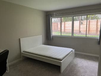 3 bedrooms in Palo Alto 10 min bike to campus 3