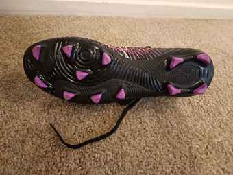 Puma Soccer boots (size 10.5) 3