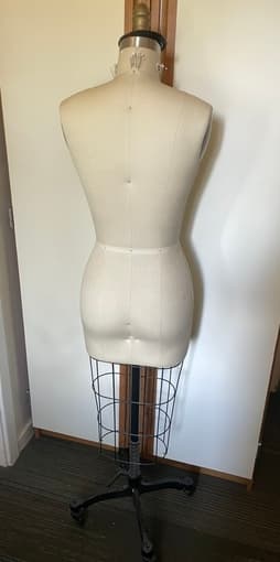 Size 6 Professional Dress Form, Draping Patternmaking Sewing Mannequin 3