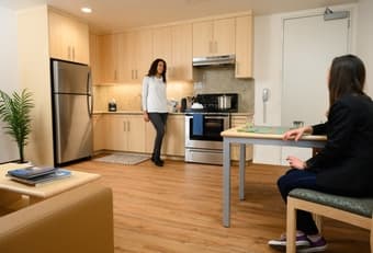 Spring Sublet — Room in Premium 2B2B EVGR Apartment 1