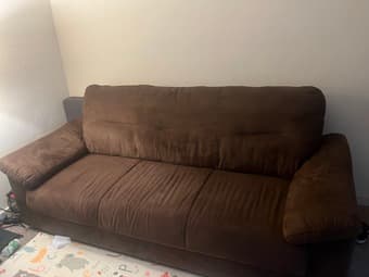 Free couch 1