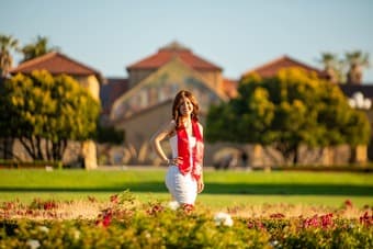 Graduation photos - packages starting at $99! 4