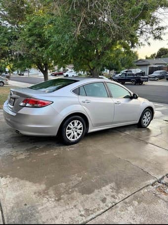 Selling Mazda 6 sedan for cheap!! 1