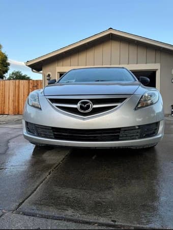 Selling Mazda 6 sedan for cheap!! 2
