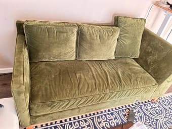 Stylish Green Velvet Sofa ( great condition!) 2
