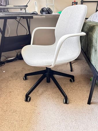 IKEA LÅNGFJÄLL Conference Chair w/ Armrests 1