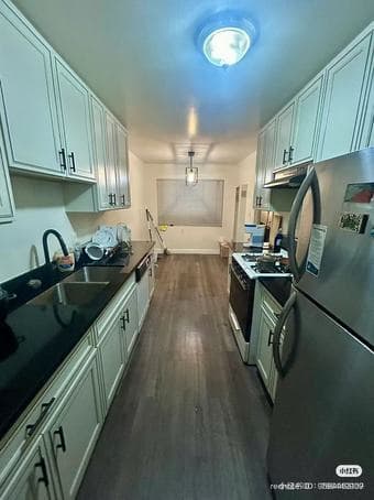 【Palo Alto 94306】 【Rent O-N-E room in 2B1B Apt】【 available in May】 2