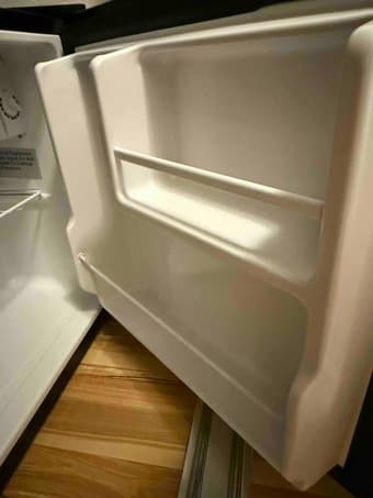 Like-New Midea Compact Refrigerator, 1.6 cu ft, Black - $99 3