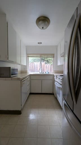 Cupertino 2BD/2BA duplex 20min to campus available for 12+ month lease 2