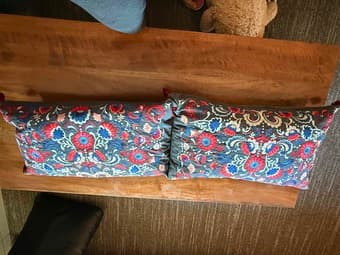 7 piece sofa cover + 2 ikea pillows, dark gray 3