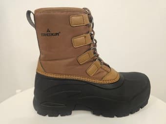 Staheekum Snow Boots (only 2 nights used) 2