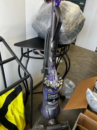 dyson vacuum cleaner 2