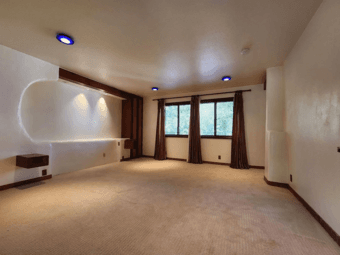 Stanford-Area Master Bedroom + Private Spacious Bath 1