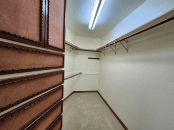 Stanford-Area Master Bedroom + Private Spacious Bath 2