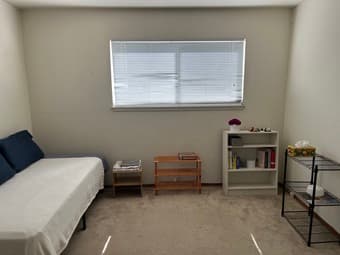 Large Sunlit Private Room, Walk to Apple, 15 min Stanford 1