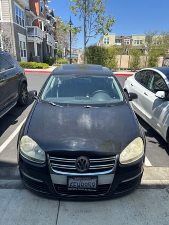 VW JETTA 2008 Wolfsburg edition, black, good condition 1