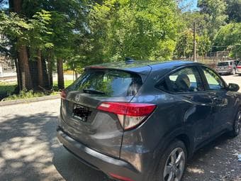 Car Available for Spring/Summer (May-Sep) 2