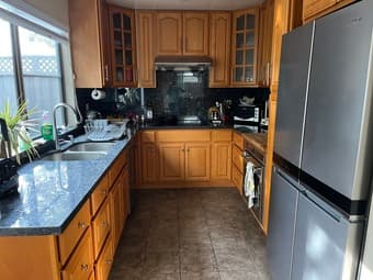 Gorgeous summer sublet in Menlo Pk: 2 bed, 2 1/2 bath, fully furnished 3