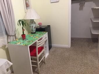 Very nice, fully furnished room available in a friendly Palo Alto home 3