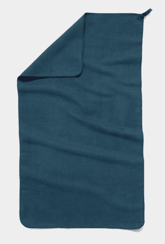 REI ultralight towel 1