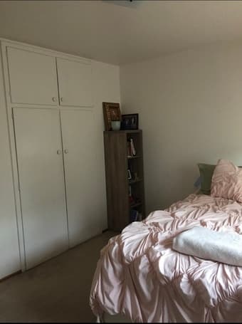 [Female Only] Room for rent near downtown Menlo Park, start May 1st 4