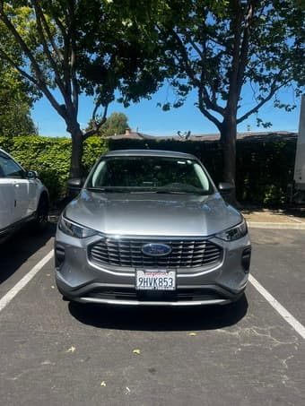 Lease Transfer: 2023 Ford Escape Hybrid + $1,000 Incentive + WearCare 1