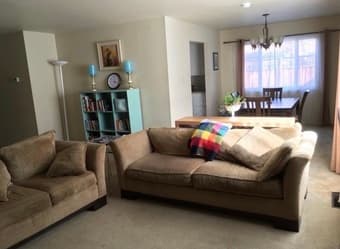 [Female Only] Master bedroom w/ Bathroom, Menlo Park, Start 05/01 1