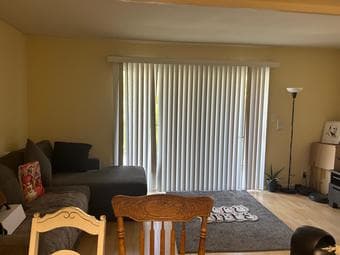 Looking to transfer my lease for 1B1B (with balcony) 3