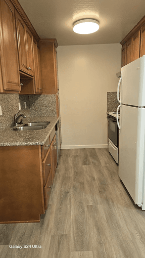 [For Rent] Mountain View 1B/1B Apartment (650 sqft) (recently renewed) 3
