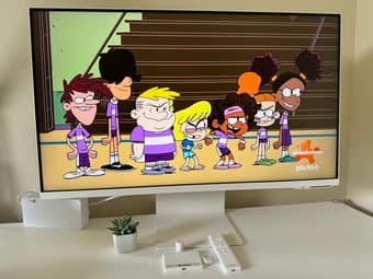 4K 32" Smart Monitor Samsung M80C with Streaming TV, Slimfit Camera 2