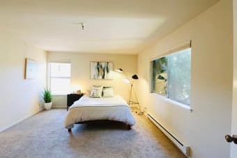 [For Rent] Spacious Master Bedroom in Mountain View 2B2B Condo 1