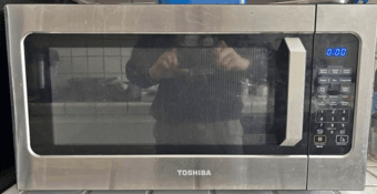 Toshiba microwave1200W 16.5” [high power and big volume] 1