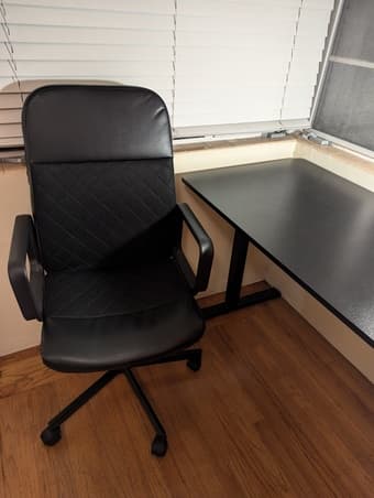 Office furniture 1