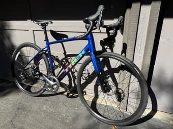 Trek Domane AL 4 Gen 4 road bike size 54cm in great condition 1