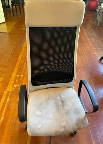 Black and tan office chairs 1