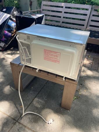 Panasonic NN-SN65KW Microwave Oven with Inverter Technology, 1200W 3