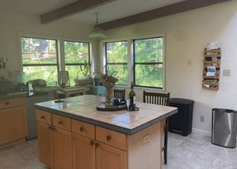 Room in beautiful Santa Cruz mountains 1