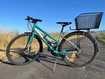 Complete commuter bike package for 5’1”-5’5” rider (>50% off retail) 1