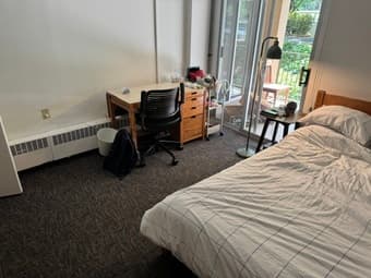 1B1B available July to August (dates flexible) 3