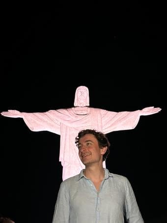 Looking for a room from now to Aug, 29 1