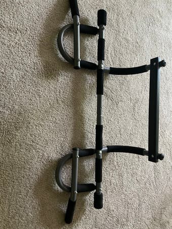 Iron Gym Multigrip Pull Up Bar 1
