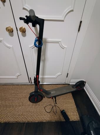 Electric scooter bought 3 weeks ago on Amazon at half the prize 2