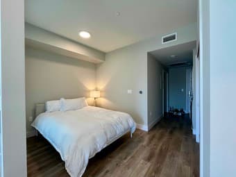 Furnished 1-bed apartment near Stanford Campus 3