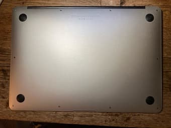 MacBook Air 13" A1466 128GB 4