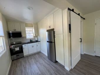 1BR Apartment for Rent – Downtown Palo Alto 4